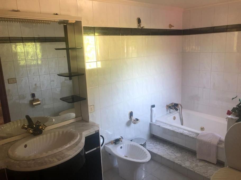 Casa Mercedes Пуэнтеареас Экстерьер фото